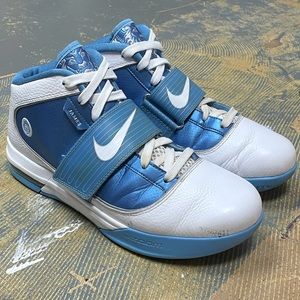 Nike Lebron James Soldier 4 407630-191 Carolina Blue 10